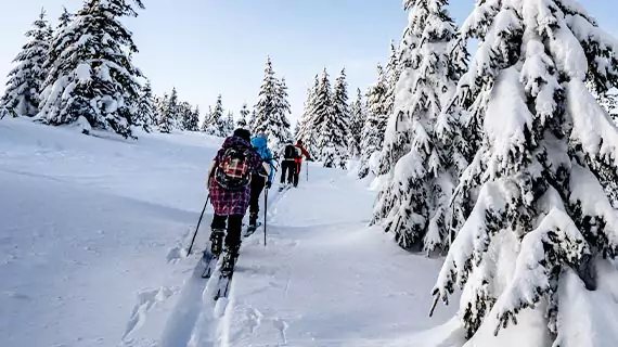 Fit und gut gekleidet im Winter