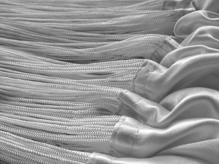 Fadenvorhang Silber 500 cm x 300 cm (BxH) B1 schwer entflammbar – Kaikoon Fadenvorhang Silber 500 cm x 300 cm (BxH) B1 schwer entflammbar – Kaikoon