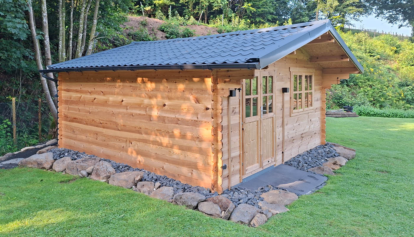 Gartenhäuser mit 14 - 19mm Wandstärke