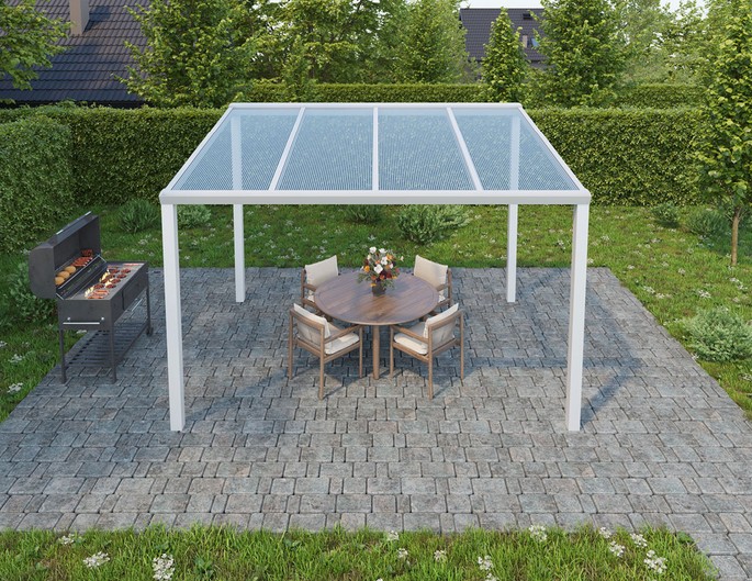 Terrassenüberdachung freistehend 4x3 m weiß mit Stegplatten. McTerrasse