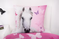 23596-Herding-Bettwaesche-mit-Pferd-weiss-Butterfly-135-x-200-cm-80-x-80-cm_2.jpg