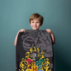 24119-Harry-Potter-Hogwarts-Wappen-Duschtuch-Strandtuch-Badetuch--70-x-140-cm_4.png