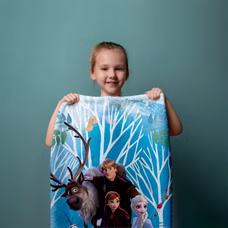 24783-Eiskoenigin-Anna-Elsa-Olaf-Frozen-2-Duschtuch-Badetuch-Handtuch-70-x-140cm_2.png