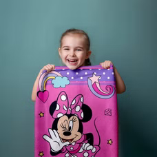 24794-Disney-Minnie-Mouse-Duschtuch-Strandtuch-Badetuch--70-x-140-cm_3.png