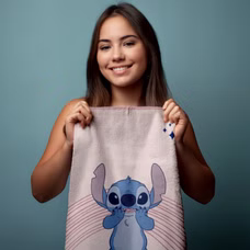 25105-Disney-Lilo-und-Stitch-Duschtuch-Badetuch--60-x-120-cm_1.png