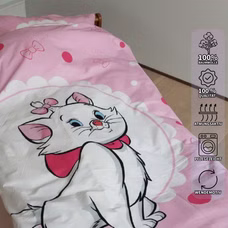 25128-Disney-Aristocats-Bettwaesche-Set--80-x-80-cm---135-x-200-cm-_2.png