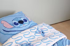 25245-Disney-Lilo-und-Stitch-Bettwaesche-Set--Be-Kind--135x200cm-80x80cm_1.jpg