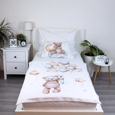 25322-Baby-Bettwaesche-mit-Teddy-im-Mond-100-x-135-cm-100--Baumwolle_8.png