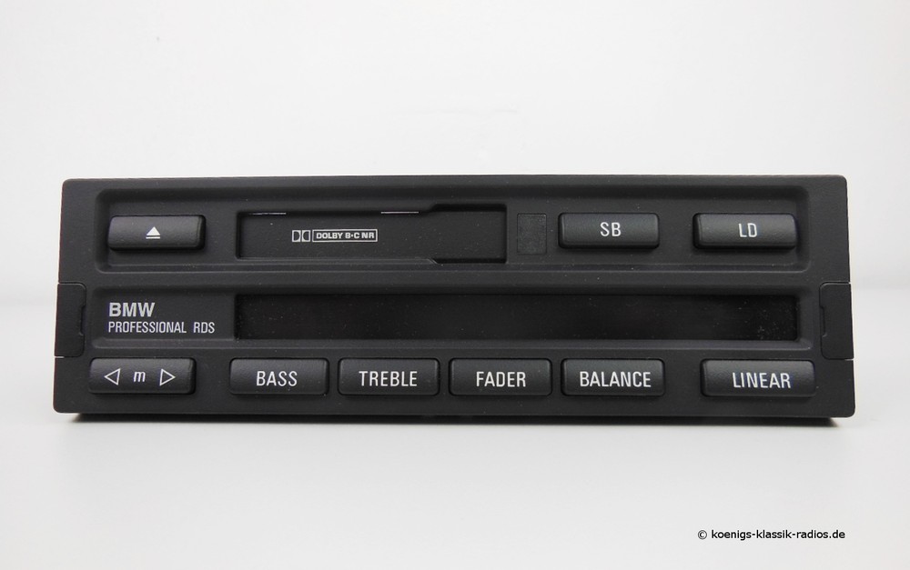 Display-mit-Bedienfeld-BMW- 