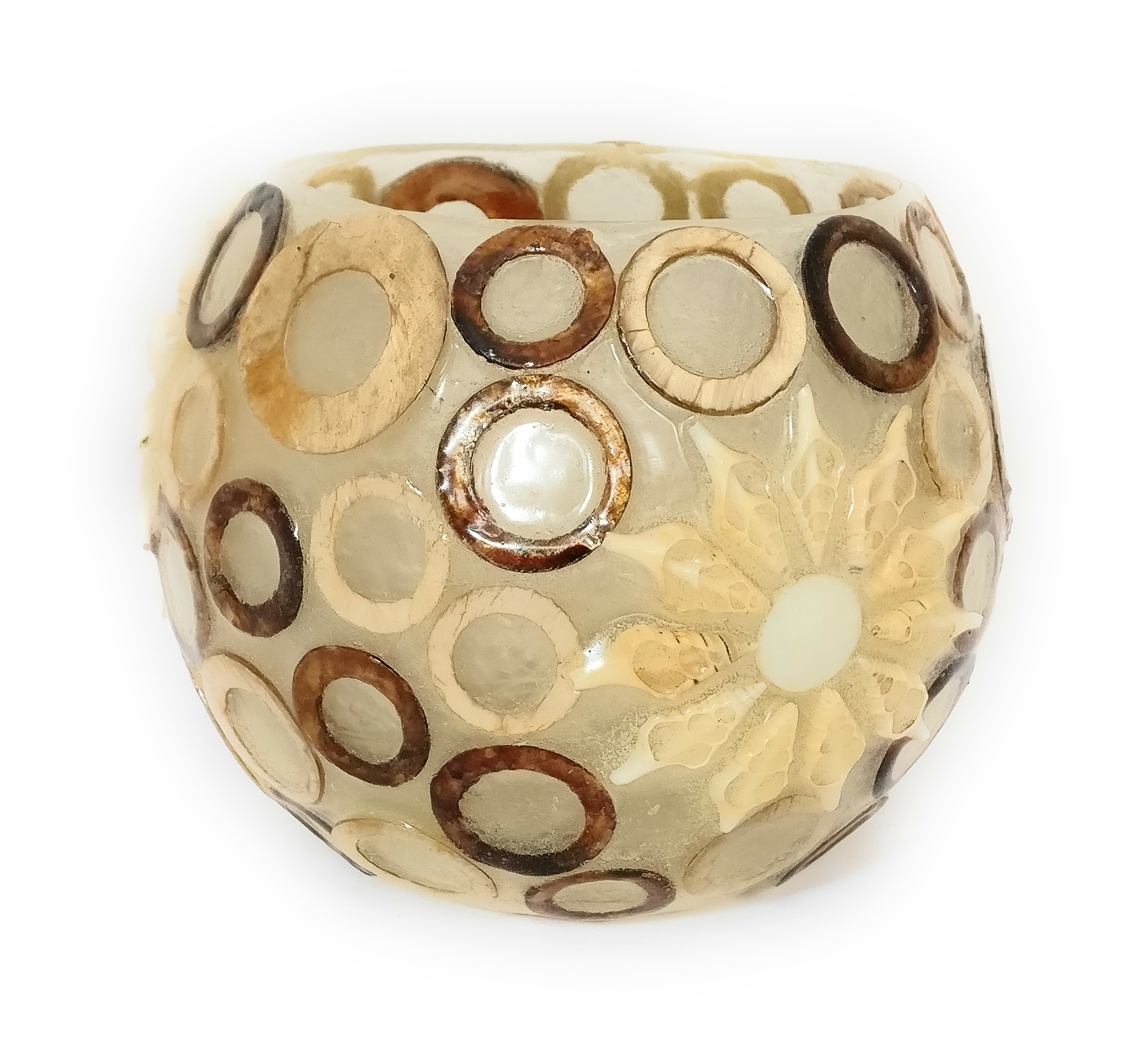 Windlicht in Spanien handgefertigt - Bruchfester Fiberglascubus mit echten Muscheln in Schneckenform dekoriert - Höhe ca.15 cm, Durchmesser ca.13 cm