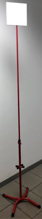 Designständer mit Fahne für zwei Feuerlöscher (zusammensteckbar) Designständer mit Fahne für zwei Feuerlöscher (zusammensteckbar)