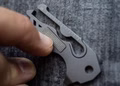 Ti-Pry-Titanium-Pry-Bar--Keychain-Edition-Artemeus-4179_9.jpeg