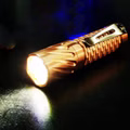 selected-lights-Maeerxu-DF01-Red-Kupfer-Flashlight-18650-SST20-5000K-DF01-18650-4227_1.jpg