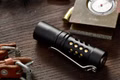 selected-lights-Maeerxu-DF02-ALU-Taschenlampe--14500-SST20-5000K-DF01-18650-4230_14.jpg
