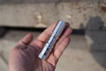Manker-E05-II-Alu-Silver-Pocket-AA-14500-1300-Lumen-LED-Taschenlampe-E05-Si-4649_1.jpg