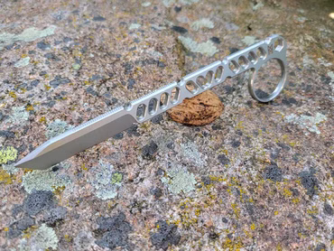 Midgards-Messer Sigurd Tactical Tanto Klinge