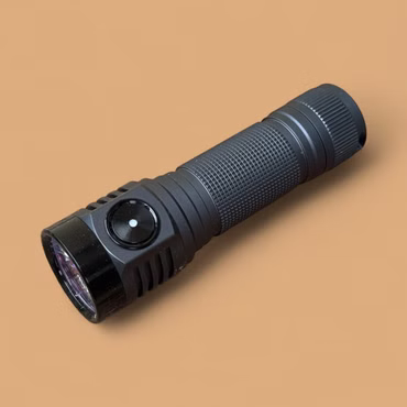 selected-lights Emisar DA1 18650 HIGH POWER LED Taschenlampe