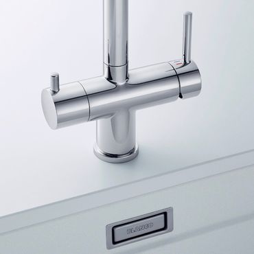 Untertisch-Wassersprudler SODALINO + Designer 3-Wege-Brause-Armatur Blanco Chrom - Photo preview 5