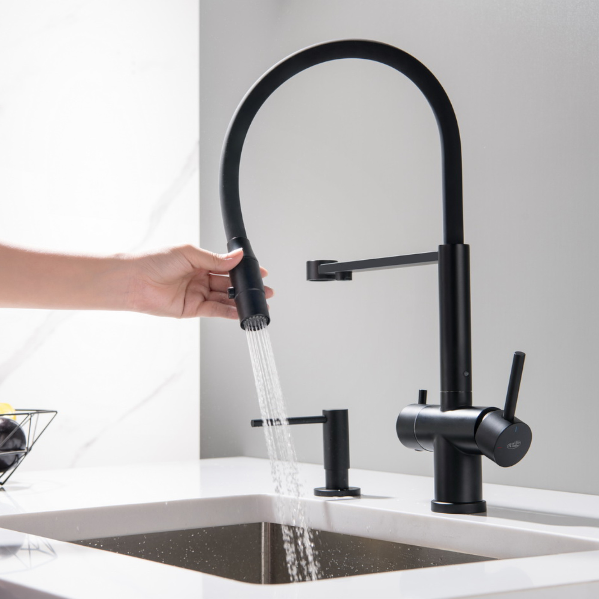 3-Wege-Armatur mit flexibler Brause TUSAR in Edelstahloptik oder FULL BLACK MATT - Photo 6