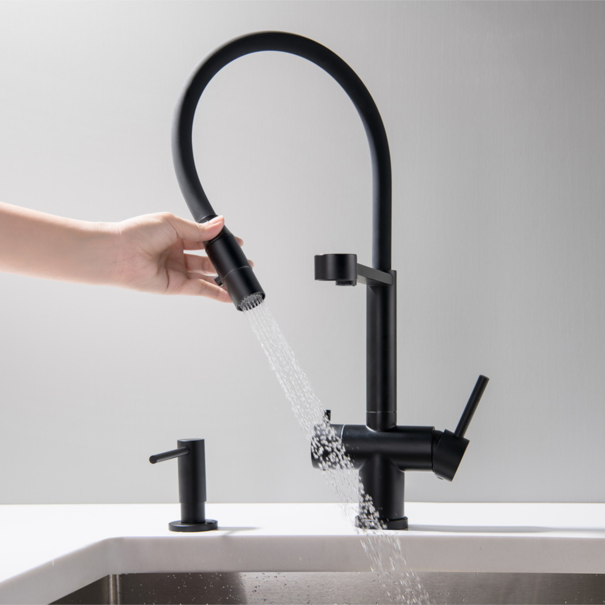 3-Wege-Armatur mit flexibler Brause TUSAR in Edelstahloptik oder FULL BLACK MATT - Photo 7