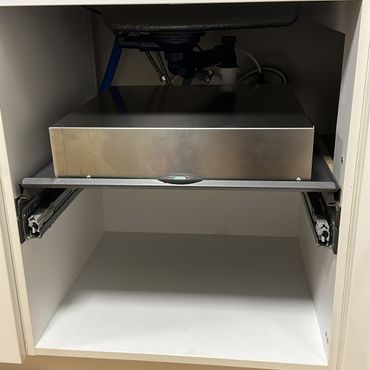 SPRUDELUX® Untertisch-Trinkwassersystem INOX ULTRA FLAT WiFi inkl. 3-Wege-Armatur DELTA INOX, 2 kg CO2 Flasche - Photo preview 10