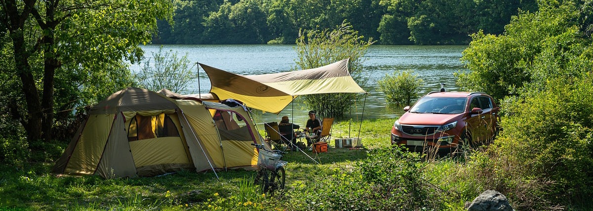 Hitze beim Camping: So schützt man sich im Sommer richtig