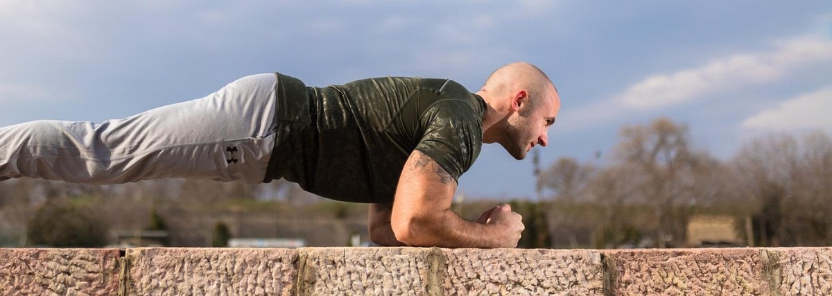 Funktionelles Krafttraining: 5 Übungen für zu Hause