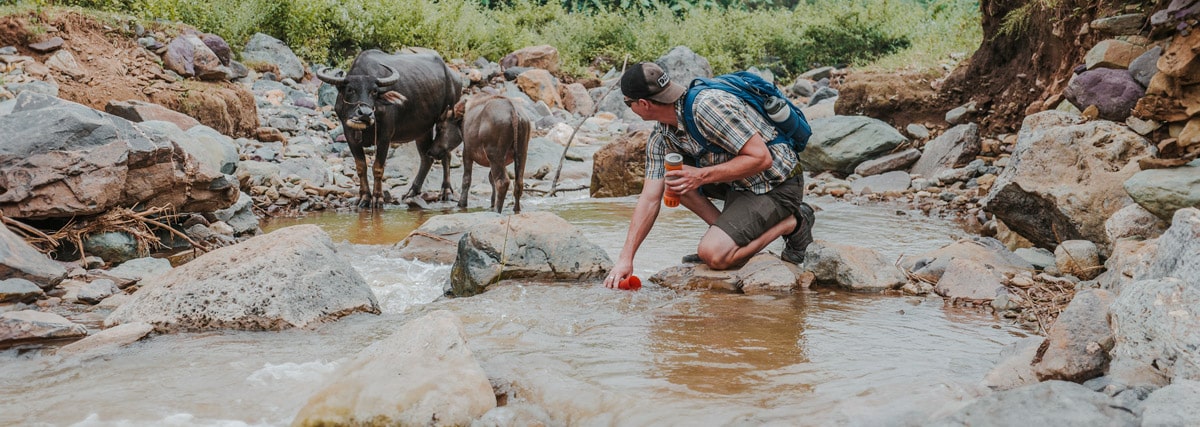 Survival-Wasserquellen: Wie man sauberes Trinkwasser im Wald und in der Wildnis findet
