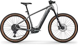 Backfire-R2700i-MY22.jpg Backfire-R2700i-MY22.jpg