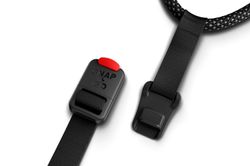 3to2-READY-KIDS-HELMET-magnetic-buckle-Detail.jpg 3to2-READY-KIDS-HELMET-magnetic-buckle-Detail.jpg