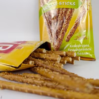 Ülker Clip Sesam Sticks, Snackgebäck, 50g Beutel Ülker Clip Sesam Sticks, Snackgebäck, 50g Beutel Bild 1