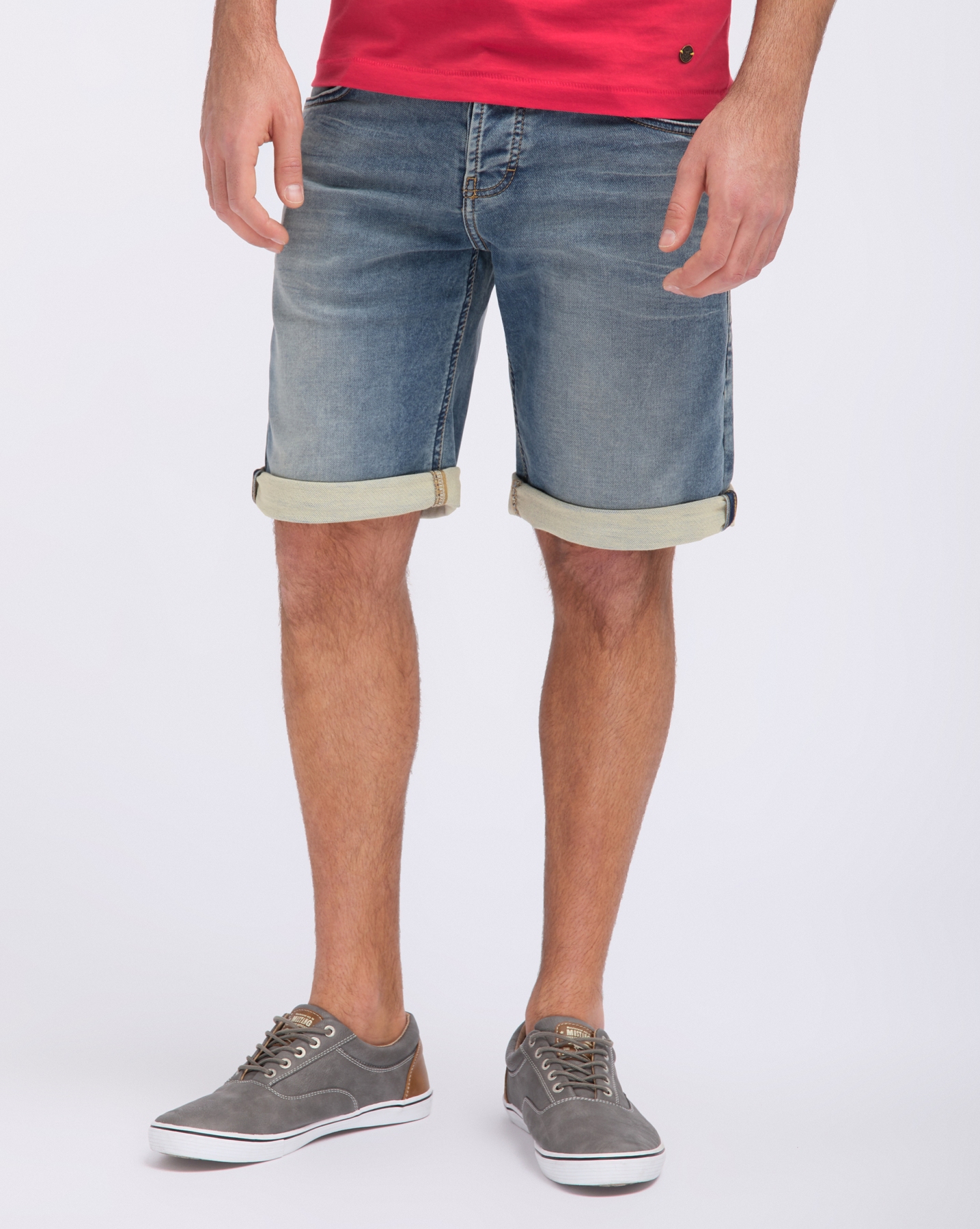 mustang chicago jeans