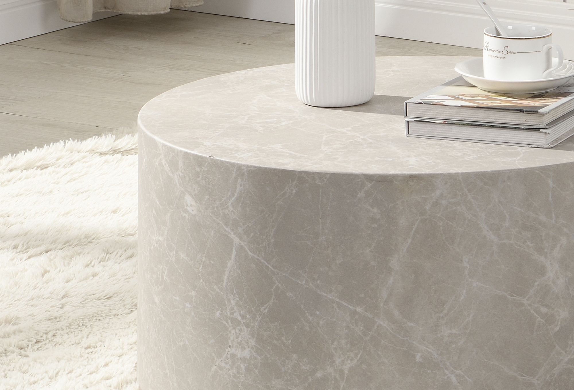 FineBuy Couchtisch MONOBLOC 60x60x30 cm, Design Wohnzimmertisch Rund, Lounge Sofatisch Kaffeetisch Modern | Farbe: Braun FineBuy Couchtisch MONOBLOC 60x60x30 cm, Design Wohnzimmertisch Rund, Lounge Sofatisch Kaffeetisch Modern | Farbe: Braun