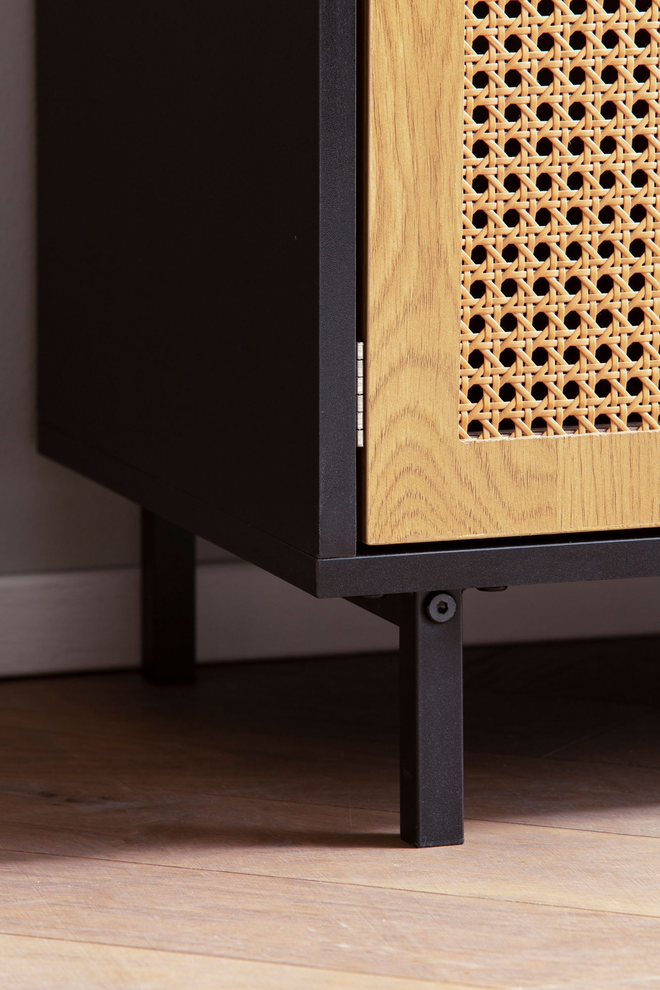 FineBuy Sideboard 80x86,5x40 cm Kommode Schwarz mit Wiener Geflecht, Hoher Kommodenschrank Zeitlos, Standschrank Wohnzimmer mit 2 Türen und Schubladen, Anrichte Rattan | Farbe: Schwarz