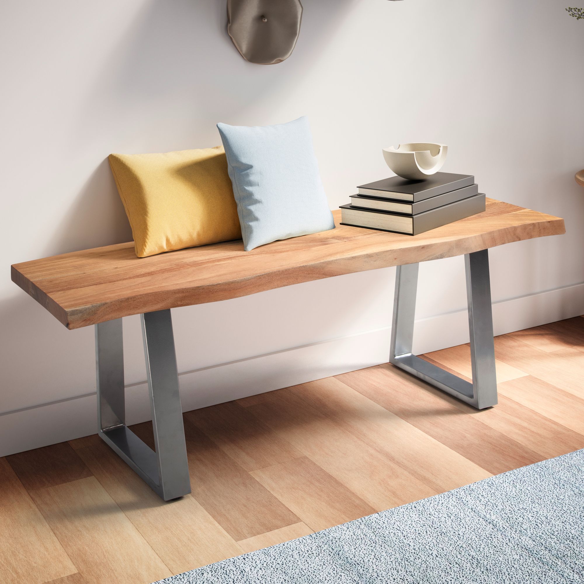 FineBuy Sitzbank 120 cm Massivholz ohne Lehne Baumkante Akazie - Bank für Garderobe - Garderobenbank - Flurbank Holzbank Trapez- Gestell Silber | Farbe: Braun