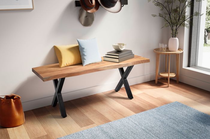 FineBuy Garderobenbank 120x40x45,5 cm Akazie Massivholz / Metall mit Baumkante, Sitzbank Flur Holzbank Massiv ohne Lehne, Flurbank Modern Eingangsbereich Klein X-Beine Schwarz