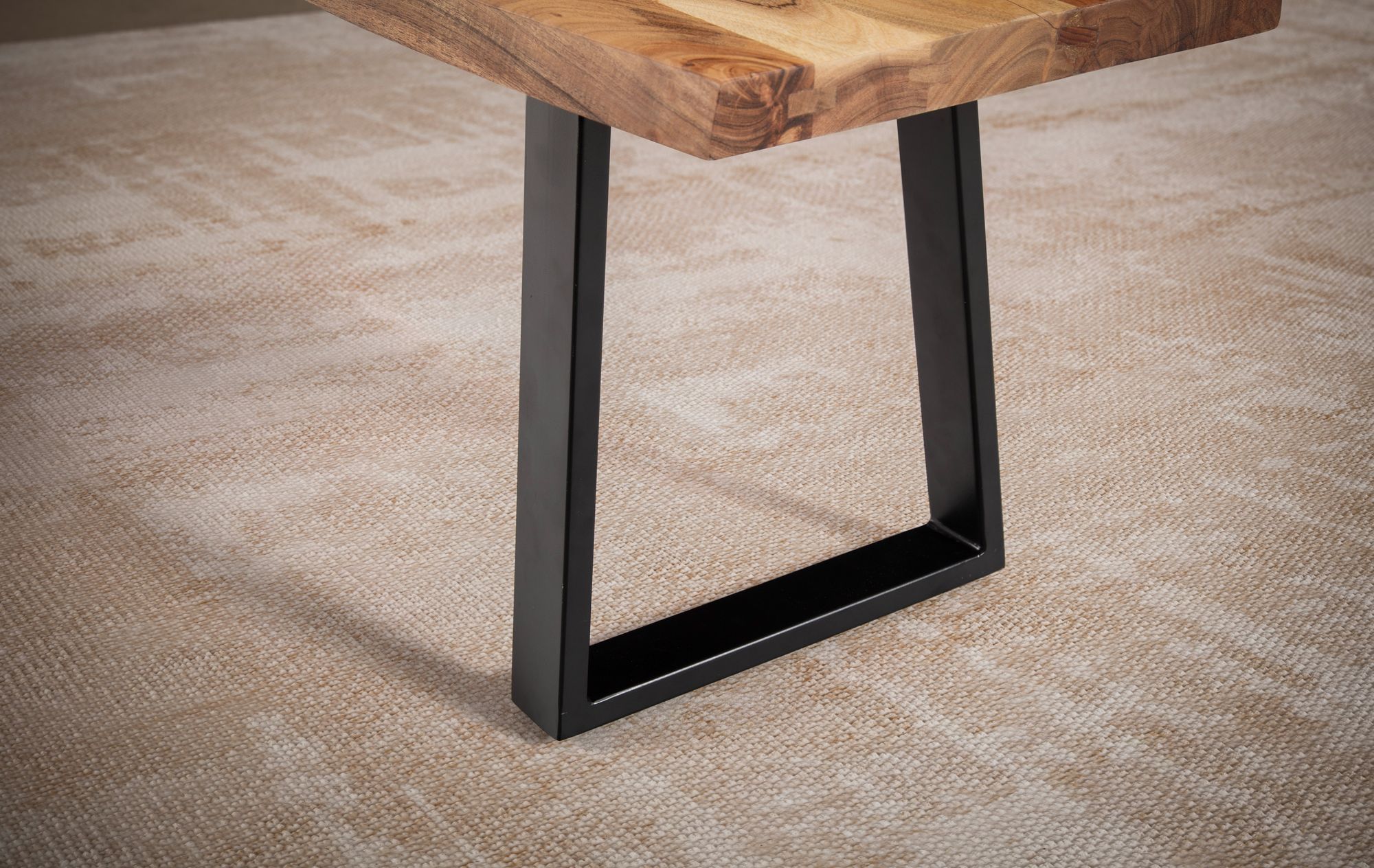 FineBuy Esszimmerbank Akazie Massivholz / Metall mit Baumkante, Esstischbank Holzbank Massiv ohne Lehne, Küchenbank Essbank Modern, Sitzbank Esszimmer | Farbe: Braun