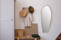 Design Wandspiegel organische Form 90 cm moderner Spiegel asymmetrisch gold – Ansicht 2