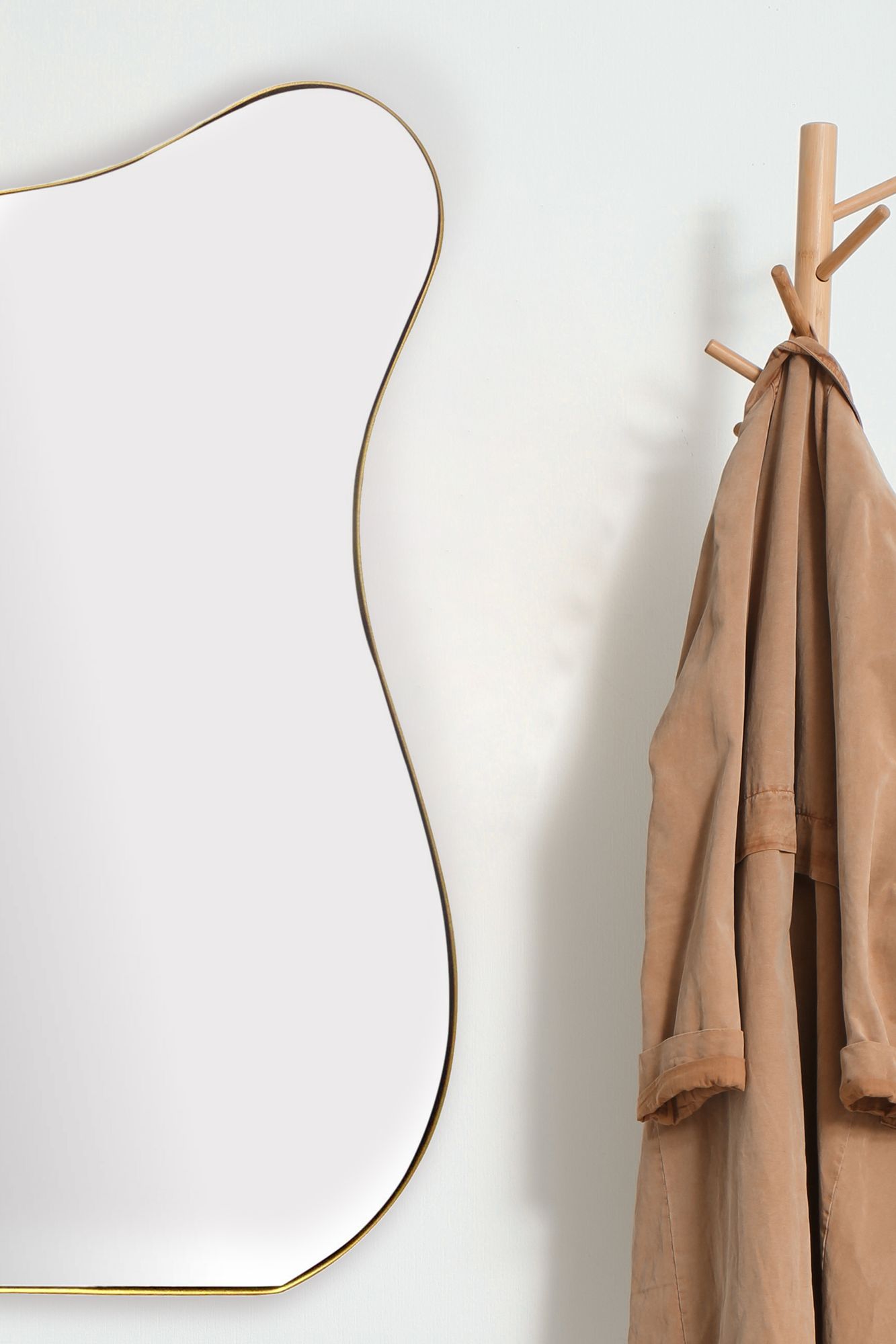 Finebuy Design Wandspiegel organische Form 100 cm moderner unregelmäßiger rahmenloser Spiegel asymmetrisch gold, Badezimmer, Schlafzimmer, Eingangsbereich, Flur | Farbe: Gold