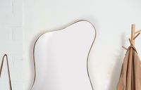 Design Wandspiegel organische Form 100 cm moderner Spiegel asymmetrisch gold – Ansicht 4