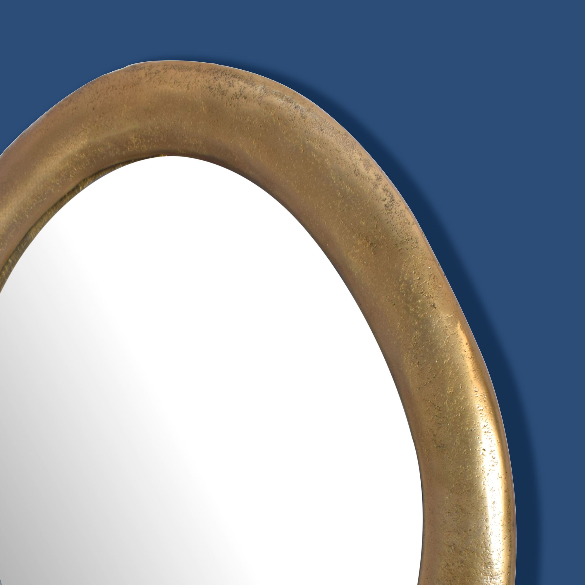 FineBuy Wandspiegel 50x71 cm Metall Design Hängespiegel Gold, Aluminium Dekospiegel Oval mit Rahmen, Spiegel Wand Groß, Flurspiegel Garderobenspiegel Modern | Farbe: Gold