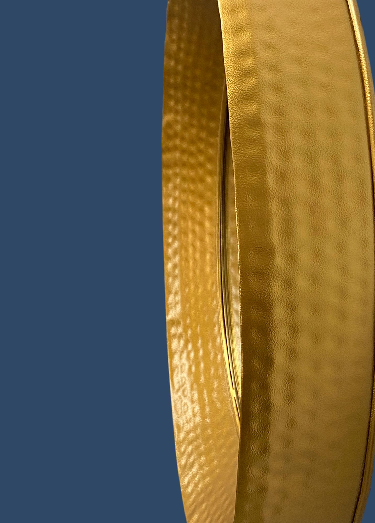 FineBuy Design Wandspiegel rund gold 60 cm groß - Flur Spiegel mit Goldrahmen Hammerschlag - Dekospiegel modern für die Wand - Garderobenspiegel | Farbe: Gold