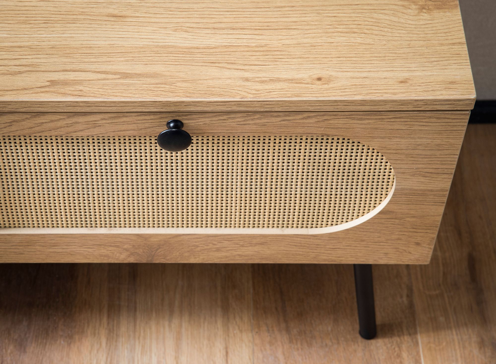 FineBuy Lowboard 100x45x40 cm TV-Kommode mit Eiche-Dekor & Rattan, Design TV-Schrank Hoch mit Schubladen, Fernsehtisch Fernsehschrank, Fernsehkommode Wohnzimmer | Farbe: Braun