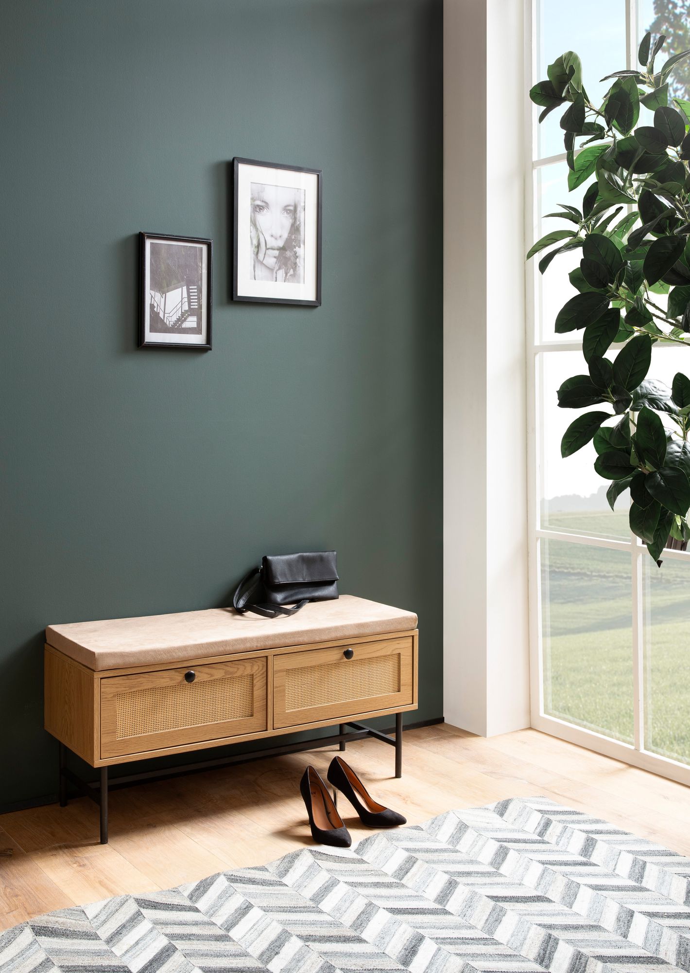 FineBuy Schuhbank mit Stoff-Sitzfläche 100x48x38 cm Garderobenbank Eiche-Dekor, Sitzbank Rattan Klein Gepolstert, Bank Schmal Flur mit Stauraum, Flurbank Flurmöbel mit Schubladen | Farbe: Braun FineBuy Schuhbank mit Stoff-Sitzfläche 100x48x38 cm Garderobenbank Eiche-Dekor, Sitzbank Rattan Klein Gepolstert, Bank Schmal Flur mit Stauraum, Flurbank Flurmöbel mit Schubladen | Farbe: Braun