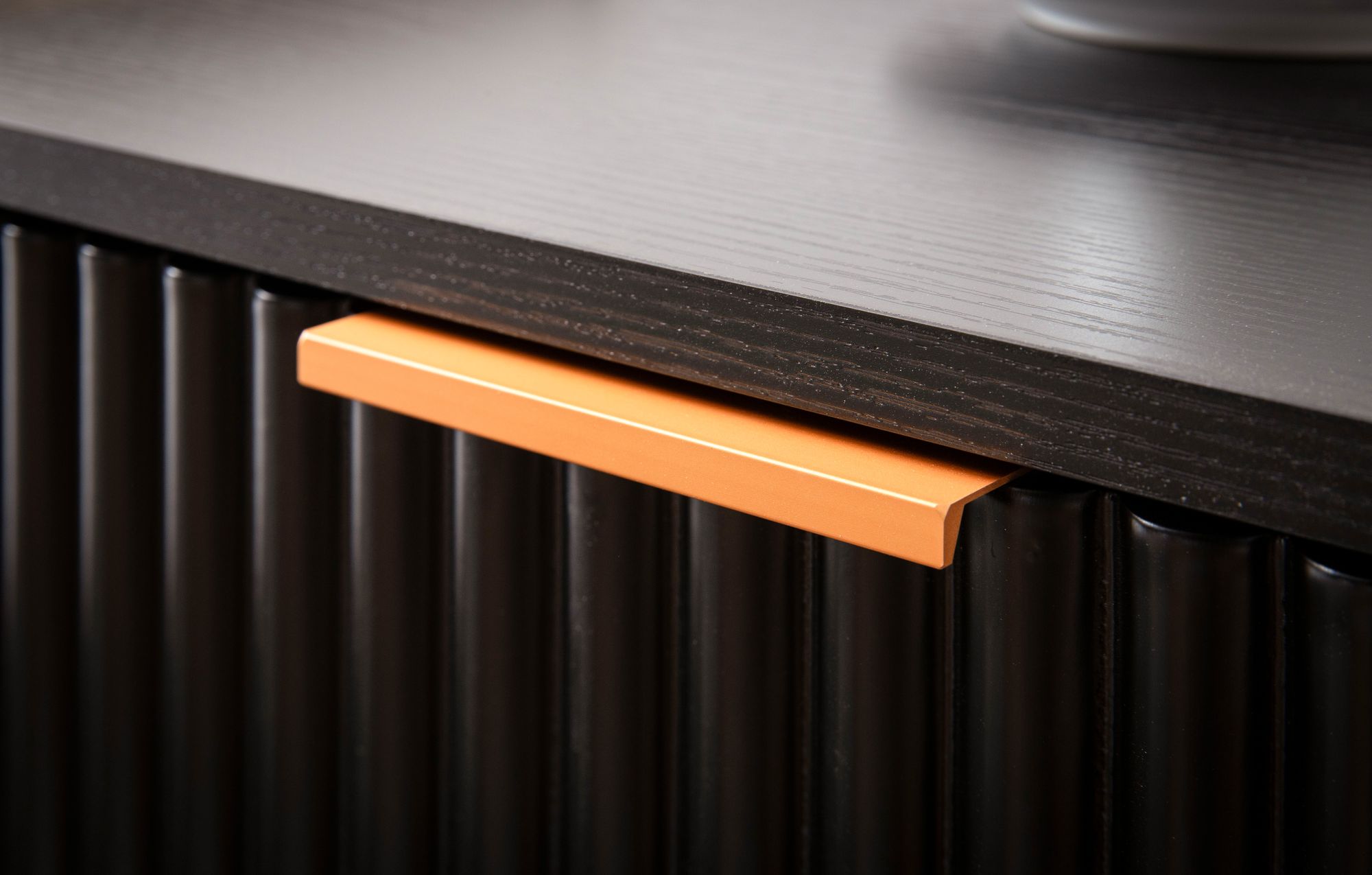 FineBuy Nachtkonsole Schwarz mit Eiche-Dekor 43,5x39x56 cm Nachttisch Modern, Nachtkommode Boxspringbett mit Schubladen, Nachtkästchen mit Stauraum | Farbe: Schwarz