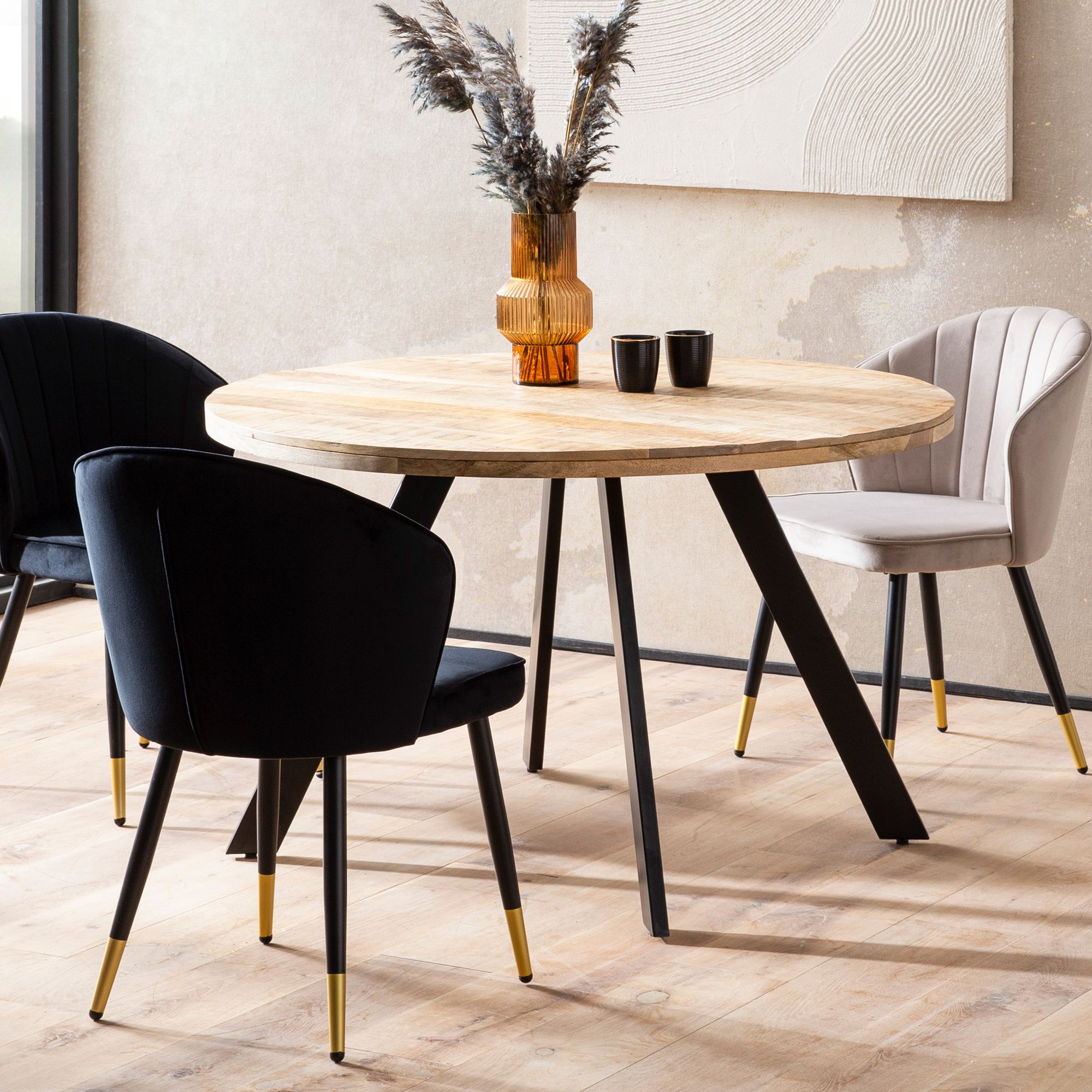 FineBuy Esszimmertisch 120x120x76 cm Mango Massivholz Esstisch Modern, Küchentisch Massiv mit Metallbeinen, Holztisch Esszimmer Rund, Kleiner Speisetisch Holz | Farbe: Braun FineBuy Esszimmertisch 120x120x76 cm Mango Massivholz Esstisch Modern, Küchentisch Massiv mit Metallbeinen, Holztisch Esszimmer Rund, Kleiner Speisetisch Holz | Farbe: Braun