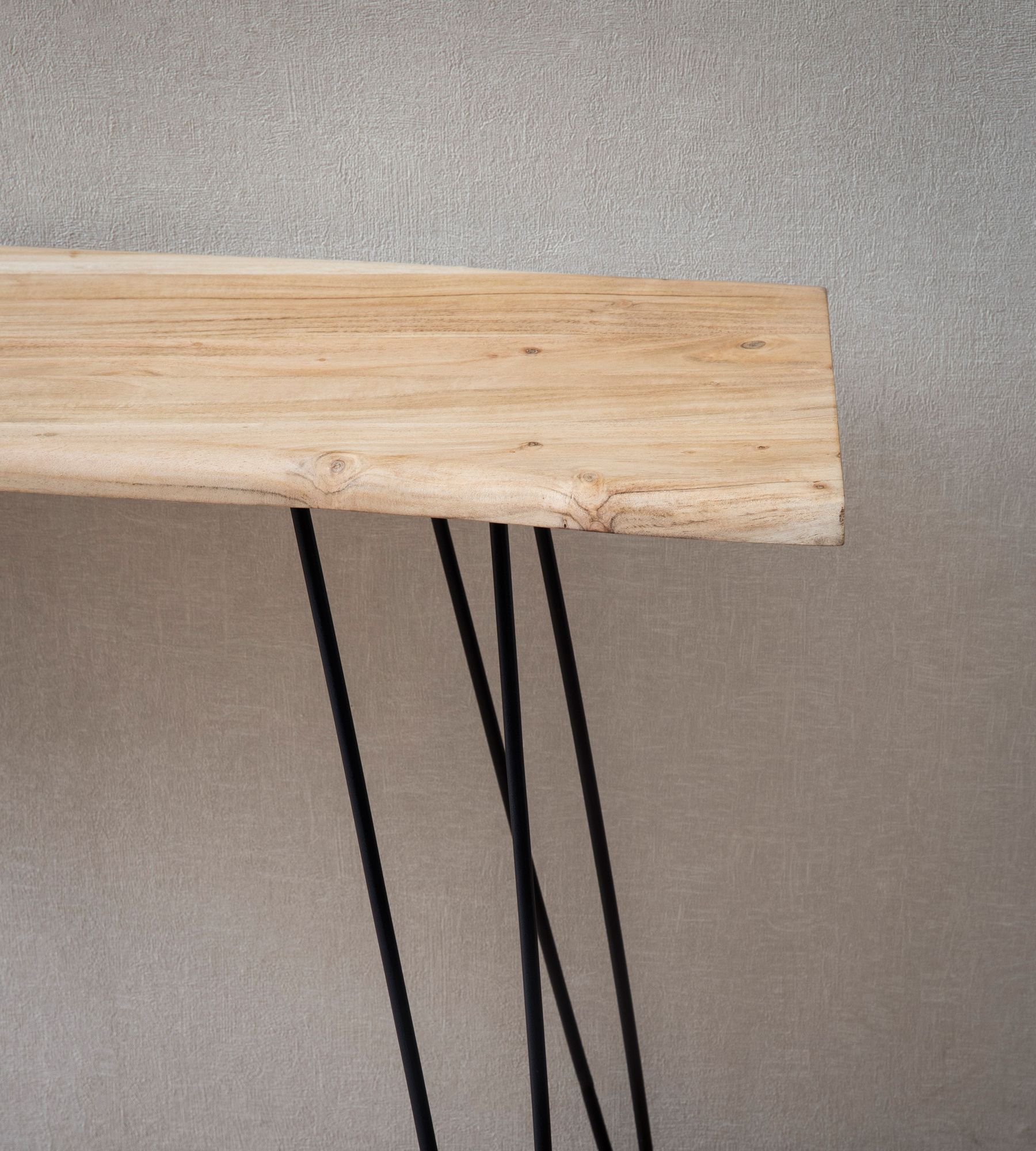 FineBuy Konsolentisch 150x36x75 cm Akazie Massivholz Baumkante Anrichte Flur, Ablagetisch mit Haarnadelbeine Schmal Modern, Flurtisch Metallgestell, Dielentisch Lang Hoch | Farbe: Braun FineBuy Konsolentisch 150x36x75 cm Akazie Massivholz Baumkante Anrichte Flur, Ablagetisch mit Haarnadelbeine Schmal Modern, Flurtisch Metallgestell, Dielentisch Lang Hoch | Farbe: Braun