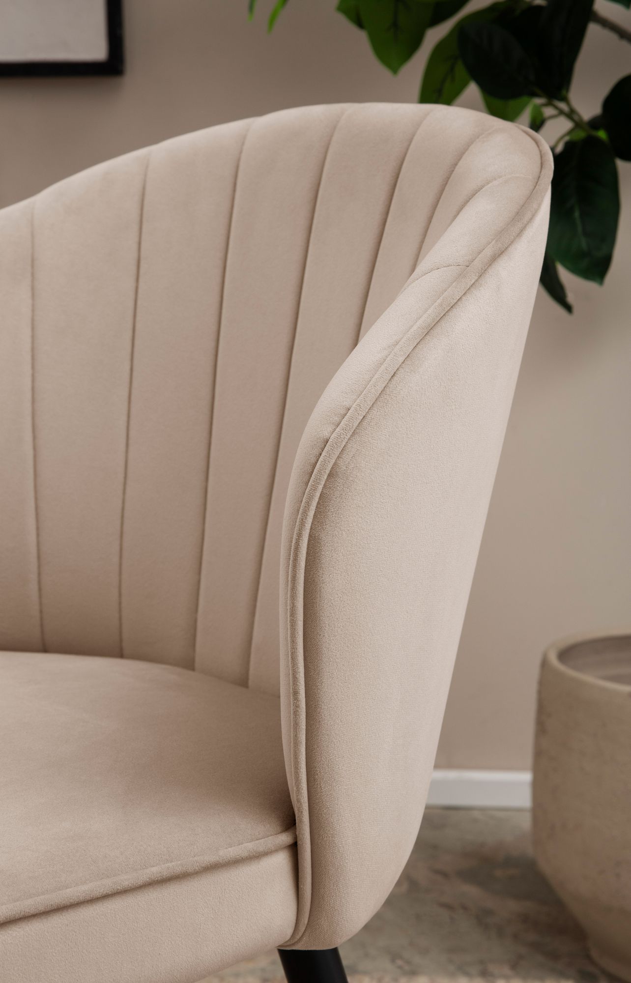 FineBuy Esszimmerstuhl 2er Set Samt Küchenstuhl mit Metallbeinen, Schalenstuhl Skandinavisches Design, Polsterstuhl mit Stoffbezug, Stuhl Gepolstert | Farbe: Beige