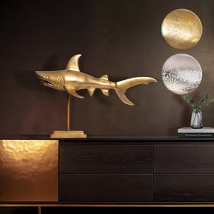 SV106473 FineBuy Dekofigur Hai Aluminium Maritim 70 cm mit Standfuß, Design Metall Deko Alu Modern, Tischdeko Wohndeko Aluminiumdekoration, Dekoration Wohnaccessoire
