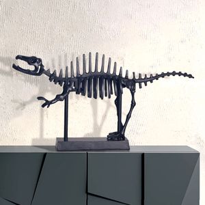 FB106652 FineBuy Dekofigur T-Rex Aluminium Schwarz Dino Statue 62 cm mit Sockel, Design Metall Deko Alu Modern, Tischdeko Wohndeko Aluminiumdekoration, Dekoration Wohnaccessoire